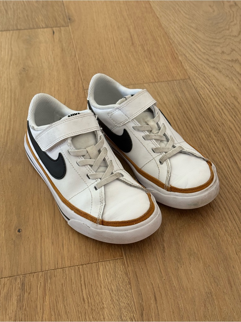 Nike Kids Court Legacy